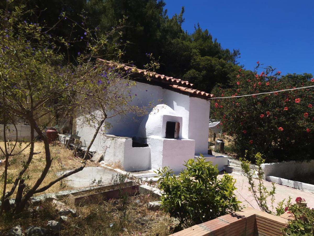 K Farm House Kalavarda Exterior photo